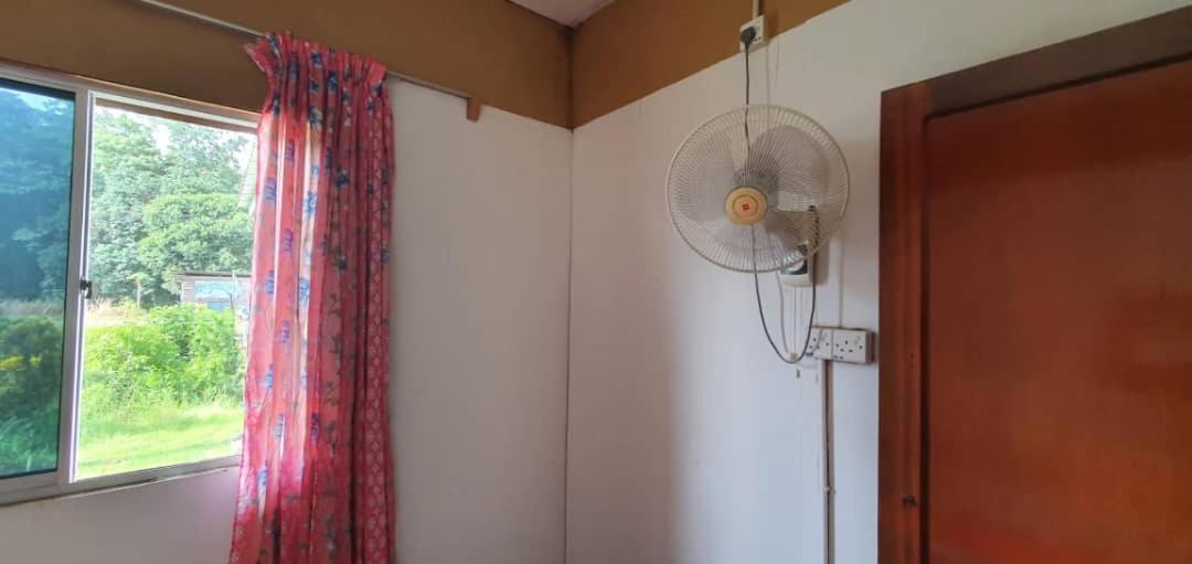 Mulu Homestay Esterno foto